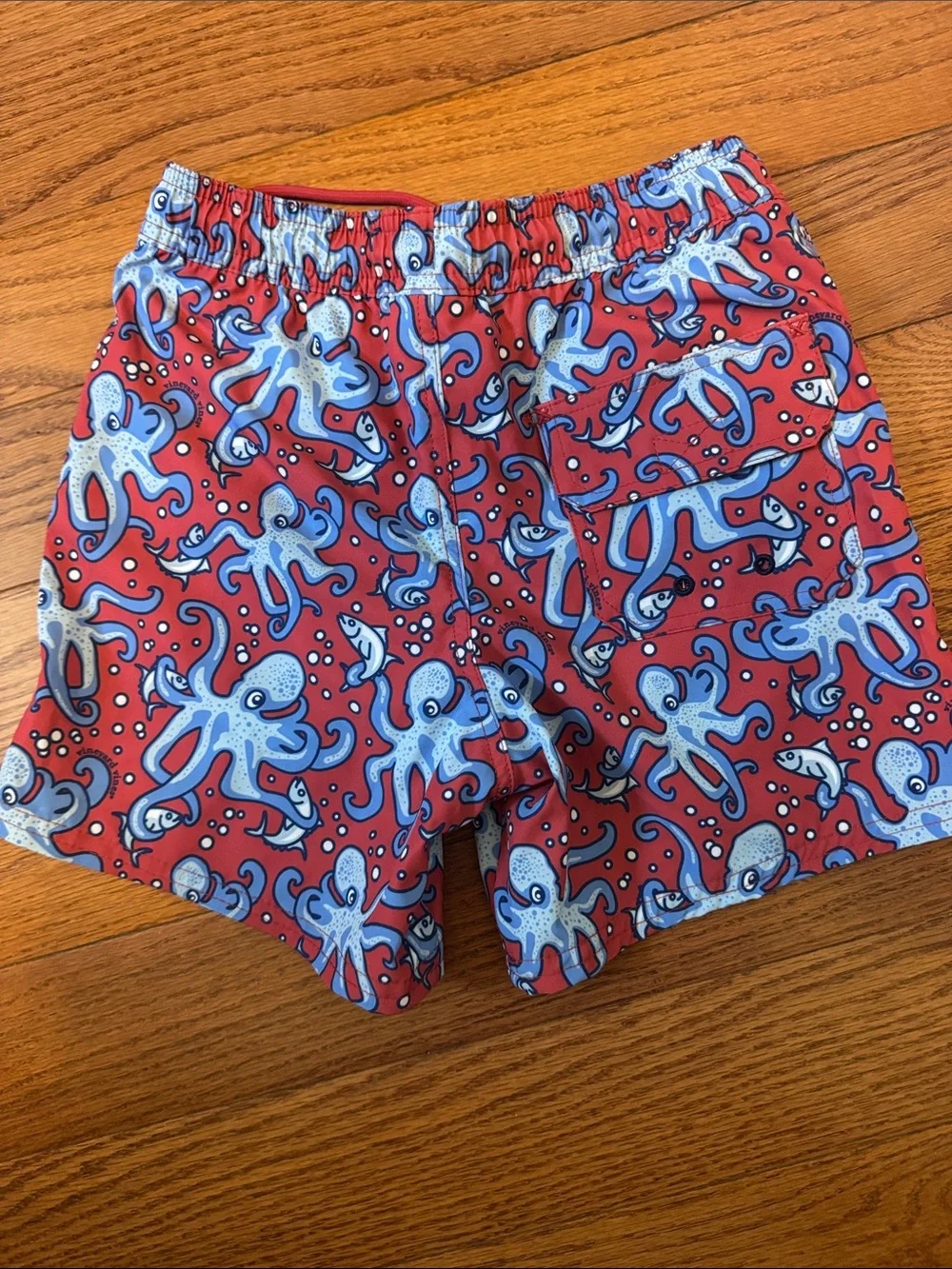 Vineyard Vines boys size 7 like new Red Swim Shorts with Blue Octopus Print
